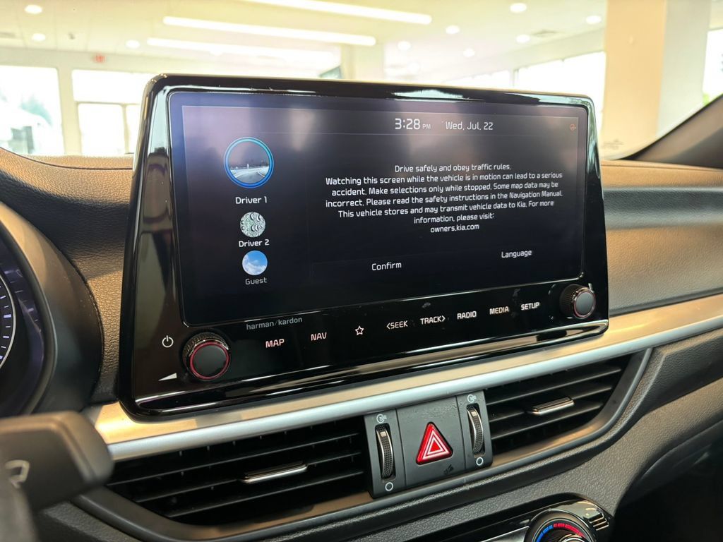 Used 2024 Kia Forte GT-Line w/ GT-Line Premium Package FWD image 17