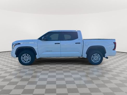 Used 2024 Toyota Tundra SR5 w/ SR5 Convenience Package image 4