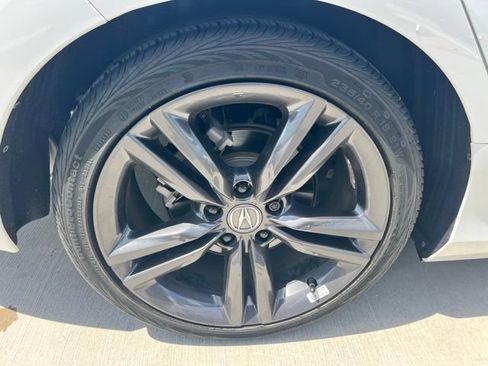 Used 2024 Acura Integra A-Spec FWD image 9