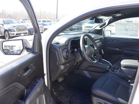 New 2026 Chevrolet Colorado Trail Boss AWD/4WD image 10