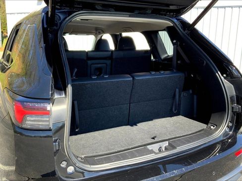 Used 2025 Mitsubishi Outlander SE FWD image 27