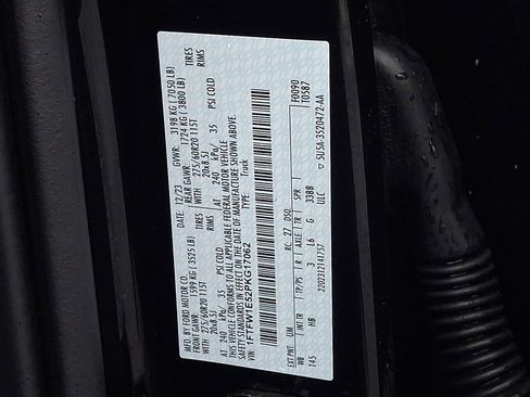 Certified 2023 Ford F150 Lariat w/ Equipment Group 502A High image 27