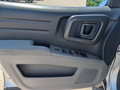 Used 2012 Honda Ridgeline RT image 22