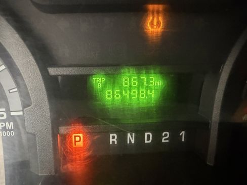 Used 2011 Ford E-250 and Econoline 250 Extended w/ Commercial Cargo Van Pkg image 14