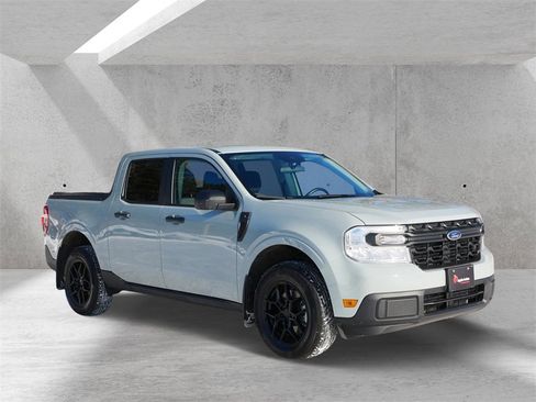 Certified 2024 Ford Maverick XL image 1