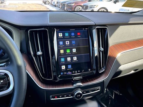 Used 2023 Volvo XC60 B5 Plus w/ Climate Package image 7