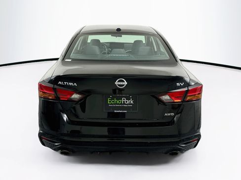 Used 2024 Nissan Altima 2.5 SV w/ SV Premium Package AWD/4WD image 7