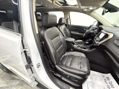 Used 2018 GMC Acadia Denali w/ Technology Package AWD/4WD image 22