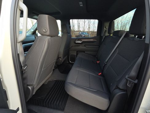 New 2026 GMC Sierra 1500 SLE w/ X31 Off-Road Package image 29