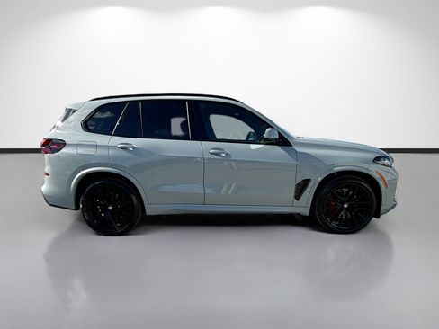New 2026 BMW X5 xDrive40i w/ M Sport Package AWD/4WD image 2