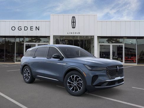 New 2026 Lincoln Nautilus Premier w/ Equipment Group 102A image 7