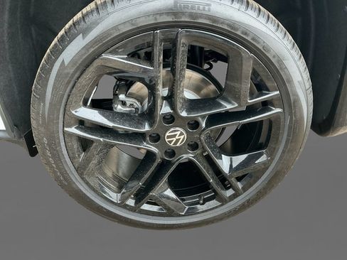 New 2026 Volkswagen Tiguan SE R-Line AWD/4WD image 14
