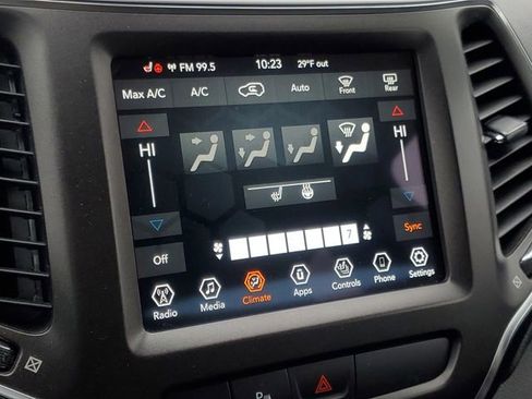 Used 2020 Jeep Cherokee Trailhawk w/ Cold Weather Group image 24