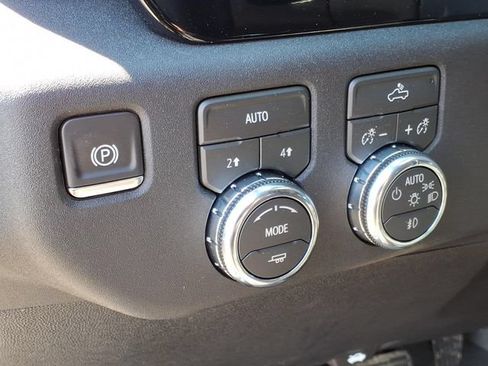 New 2026 GMC Sierra 1500 Elevation AWD/4WD image 18