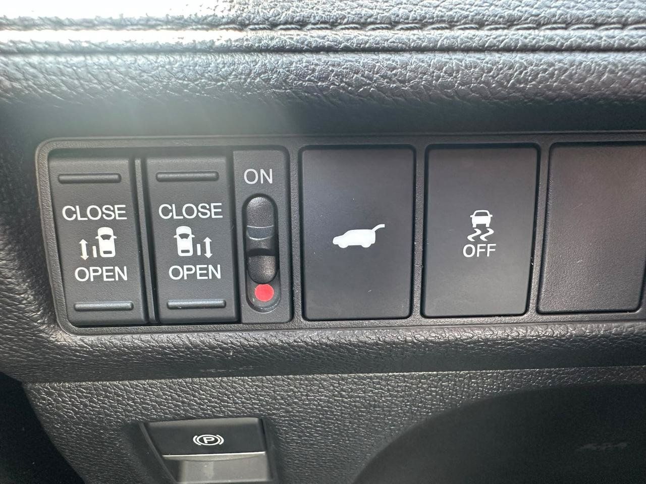 Used 2025 Honda Odyssey EX-L image 34