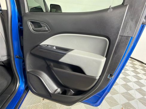 Used 2021 Chevrolet Colorado W/T w/ WT Convenience Package image 16