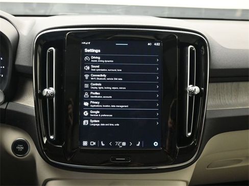 Used 2023 Volvo XC40 B5 Plus w/ Driver Assist Package image 15