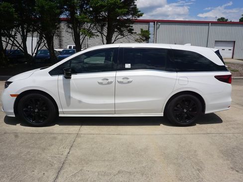 Used 2024 Honda Odyssey Sport image 20