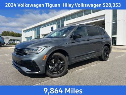 Certified 2024 Volkswagen Tiguan SE R-Line