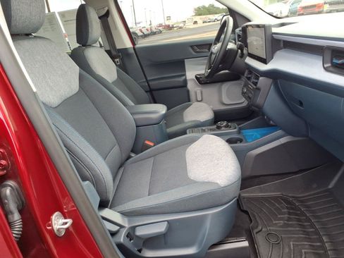 Certified 2025 Ford Maverick XLT w/ XLT Luxury Package FWD image 12