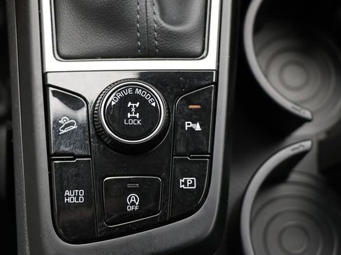 Used 2024 Kia Sportage LX image 25