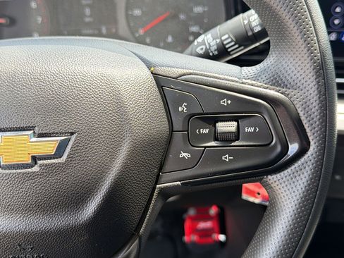 Used 2024 Chevrolet Trax LS w/ LS Convenience Package FWD image 25