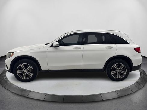 Used 2017 Mercedes-Benz GLC 300 image 9