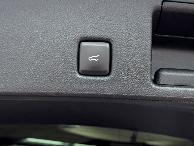 Certified 2023 Ford Escape ST-Line Elite AWD/4WD image 20