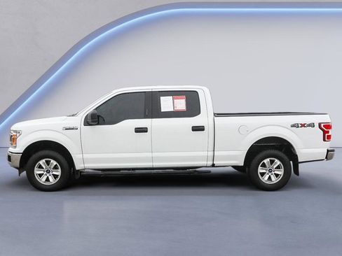 Used 2018 Ford F150 XLT w/ Trailer Tow Package image 3