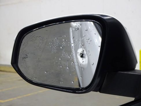 Used 2023 Toyota 4Runner SR5 image 33