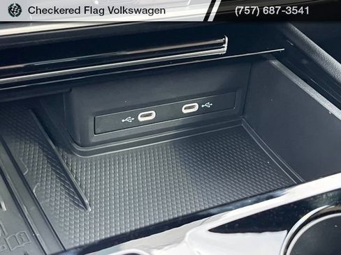 New 2026 Volkswagen Atlas Cross Sport SE AWD/4WD image 43