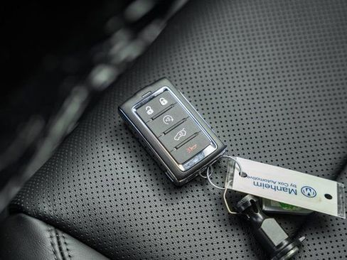 New 2026 Jeep Grand Wagoneer 4WD image 57