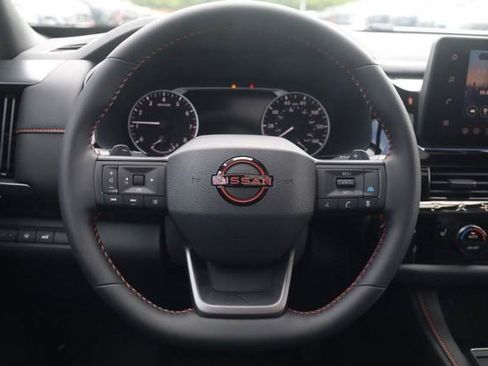 New 2026 Nissan Pathfinder Rock Creek w/ Rock Creek Premium Package AWD/4WD image 8