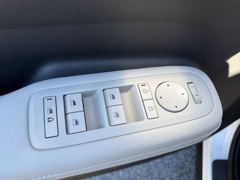 New 2026 Hyundai Santa Fe SEL image 16