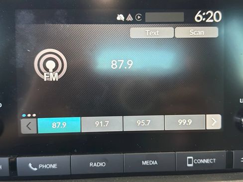 Used 2025 Honda Accord LX image 28
