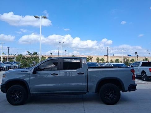 Used 2024 Chevrolet Silverado 1500 ZR2 w/ Technology Package AWD/4WD image 3