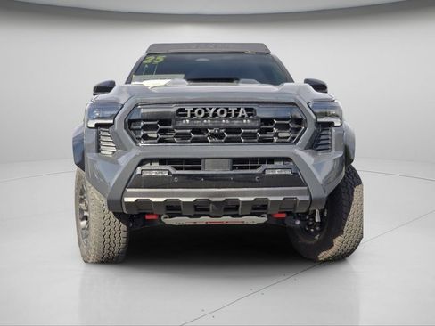 Used 2025 Toyota Tacoma TRD Pro image 23