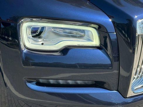 Used 2018 Rolls-Royce Dawn RWD image 20