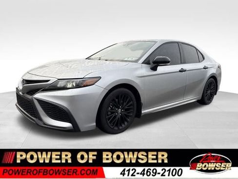 Used 2021 Toyota Camry SE w/ Convenience Package image 1