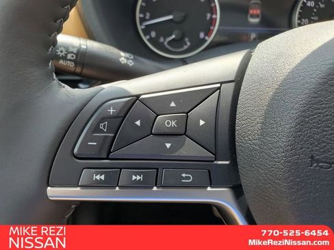 New 2025 Nissan Sentra SV w/ SV Premium Package image 14