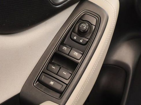 Used 2022 Subaru Forester Premium w/ Popular Package #1 image 17