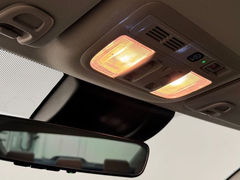 Used 2021 Honda Insight Touring image 20