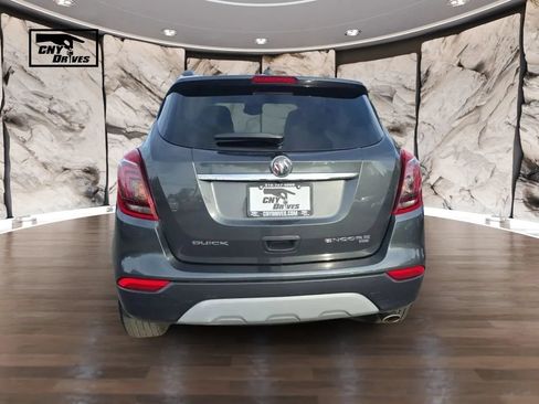 Used 2018 Buick Encore Preferred AWD/4WD image 6