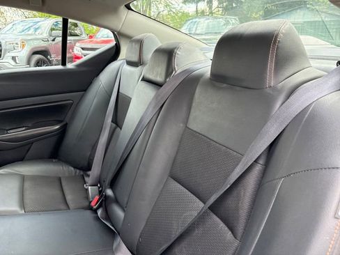 Used 2022 Nissan Altima 2.0 SR FWD image 25