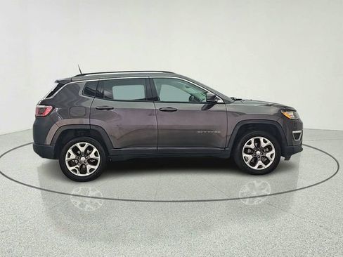 Used 2020 Jeep Compass Limited AWD/4WD image 7