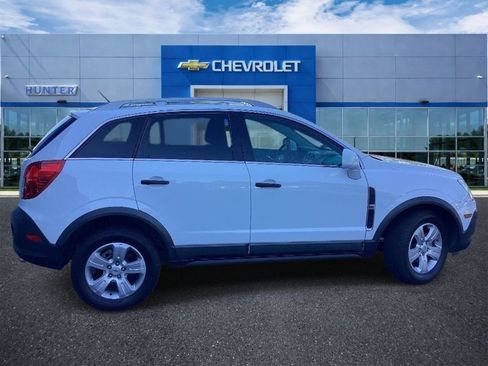 Used 2014 Chevrolet Captiva Sport LS FWD image 5