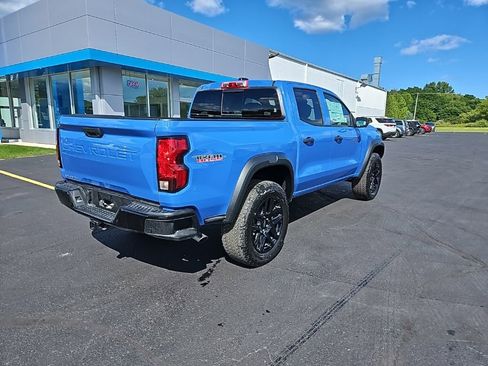 New 2025 Chevrolet Colorado Trail Boss w/ Midnight Edition AWD/4WD image 3