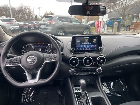 Certified 2022 Nissan Sentra SV w/ Trunk Package image 11