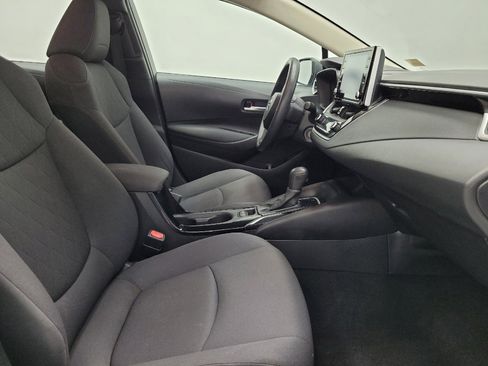Used 2020 Toyota Corolla LE FWD image 21