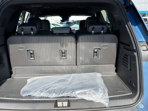 New 2026 Chevrolet Traverse LT w/ Driver Confidence Package image 10